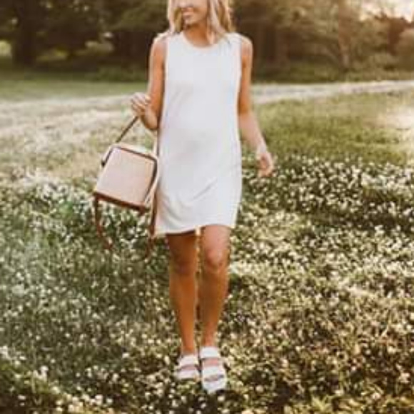 FRANCO SARTO Leather Flarform Sandals - Picture 8 of 8